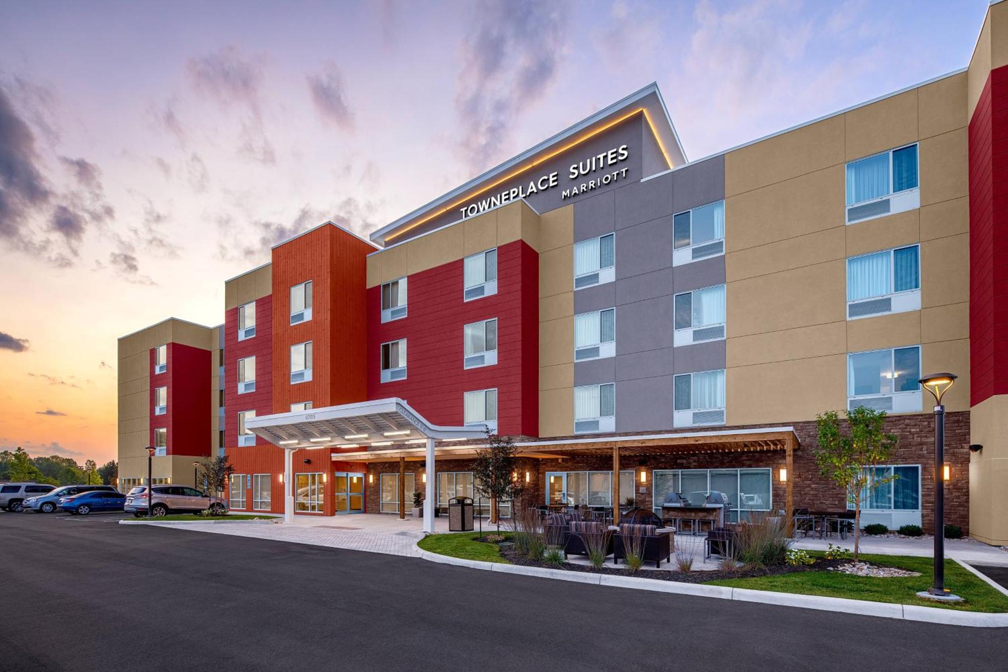 Towneplace Suites Cincinnati Fairfield Exterior photo